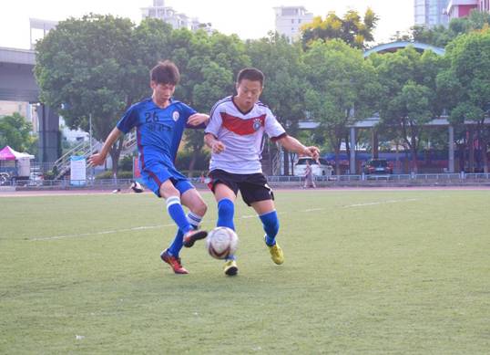 http://www.hbctc.edu.cn/__local/4/B4/8C/77E872B33A1D33BF2449839EC3D_D7E4B39C_1D3C4.jpg